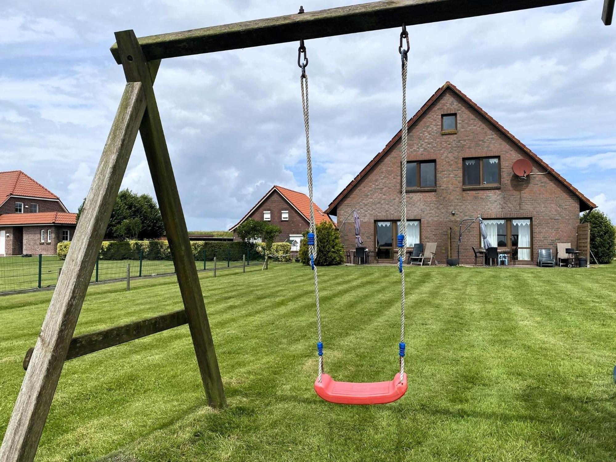 Spacious Apartments With Private Terrace Near The North Sea Dike Nessmersiel Luaran gambar