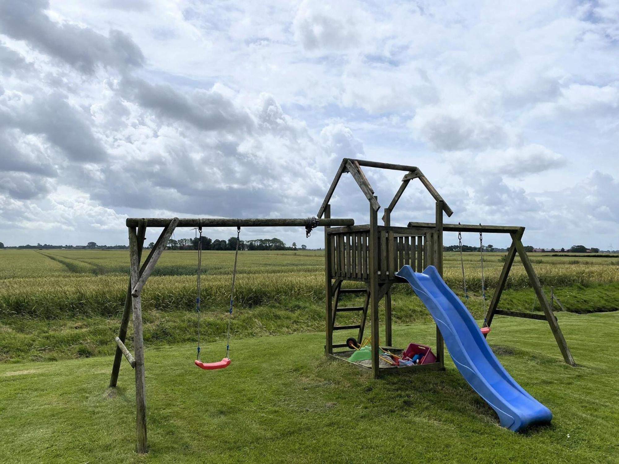Spacious Apartments With Private Terrace Near The North Sea Dike Nessmersiel Luaran gambar
